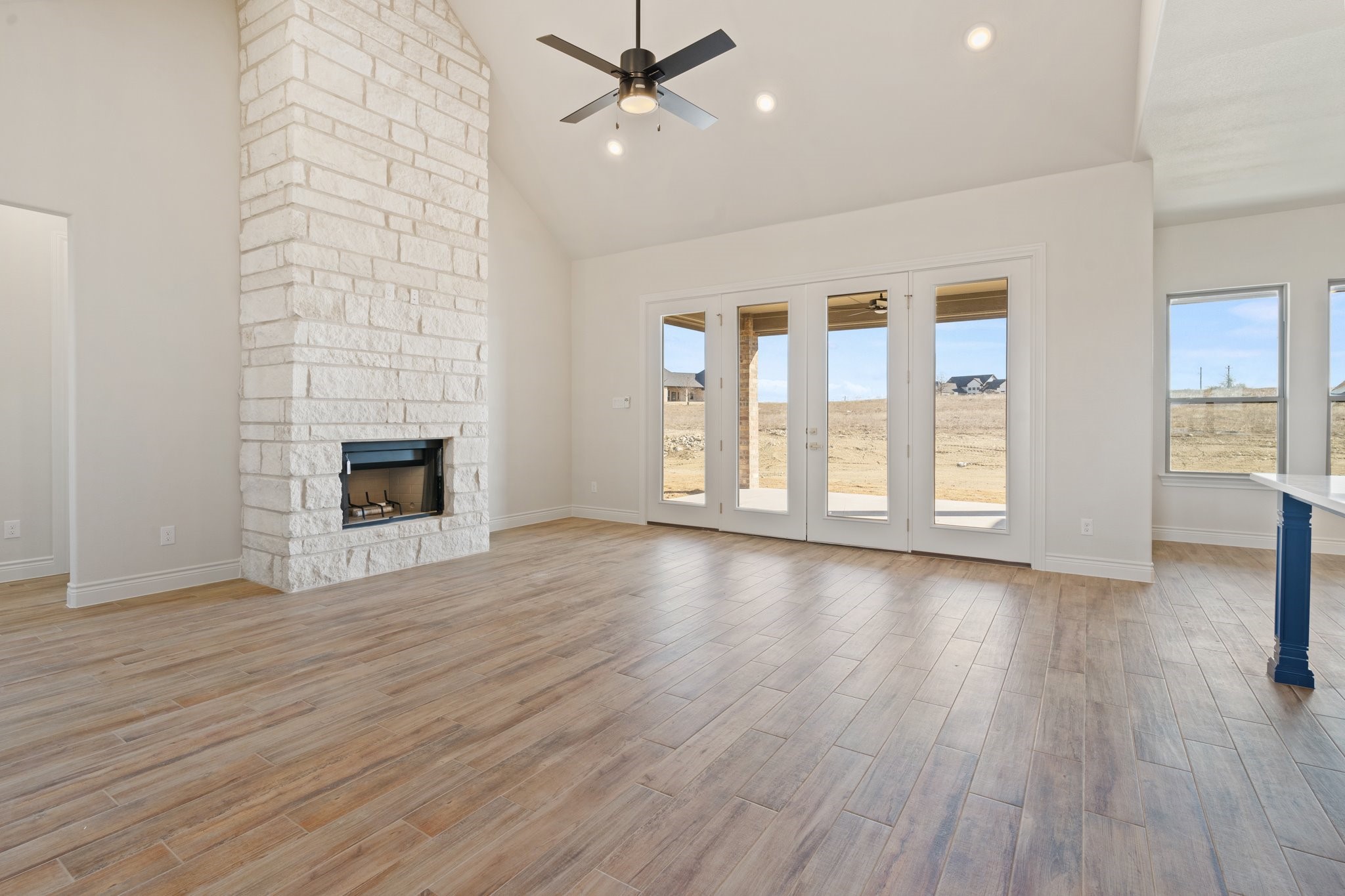 412 Collum View Azle TX 76020