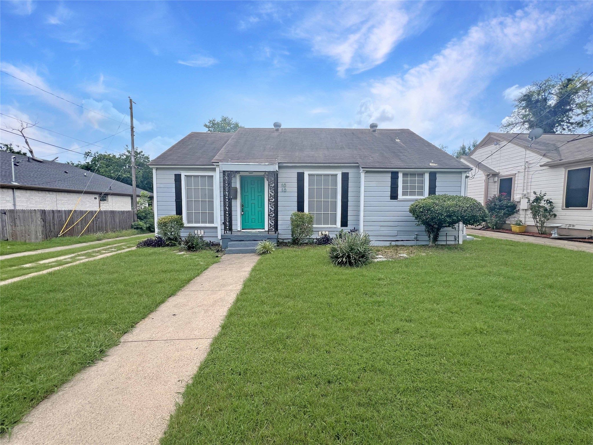 1010 Winters Street Dallas TX 75216