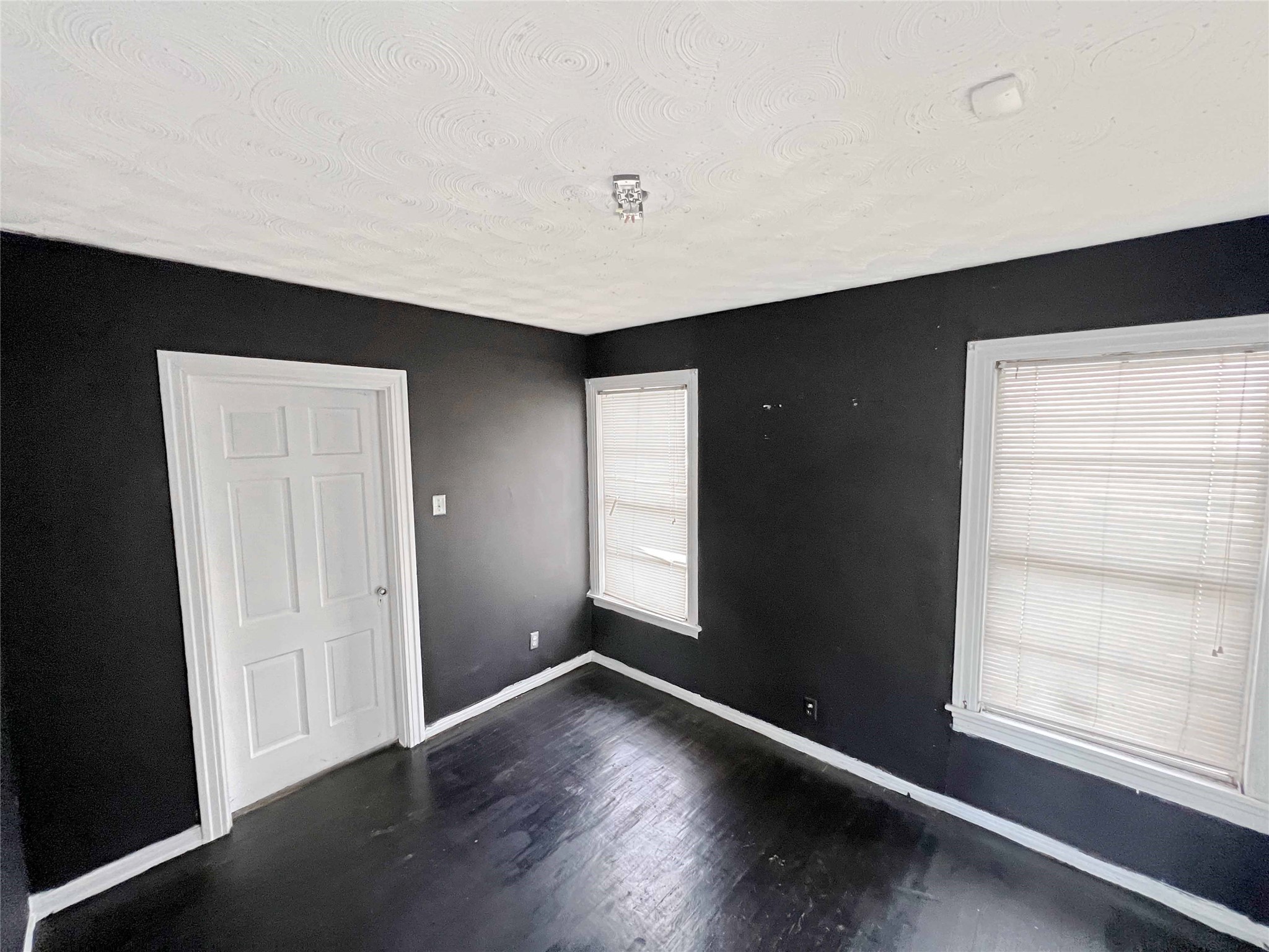 1010 Winters Street Dallas TX 75216