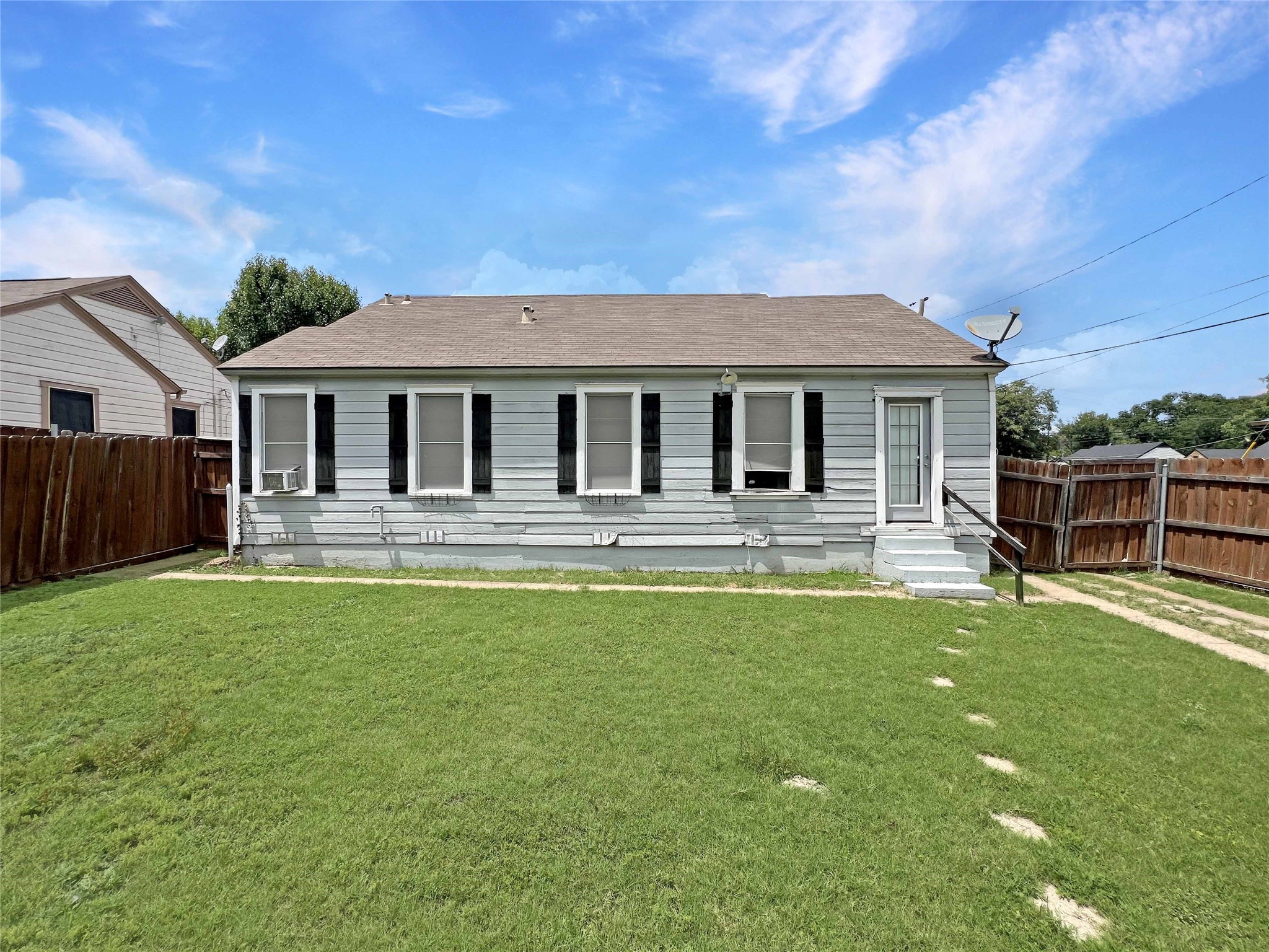 1010 Winters Street Dallas TX 75216