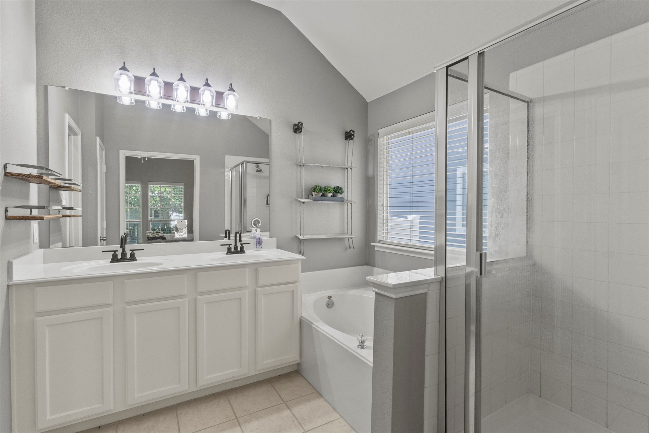 1732 Jasmine Trail Savannah TX 76227