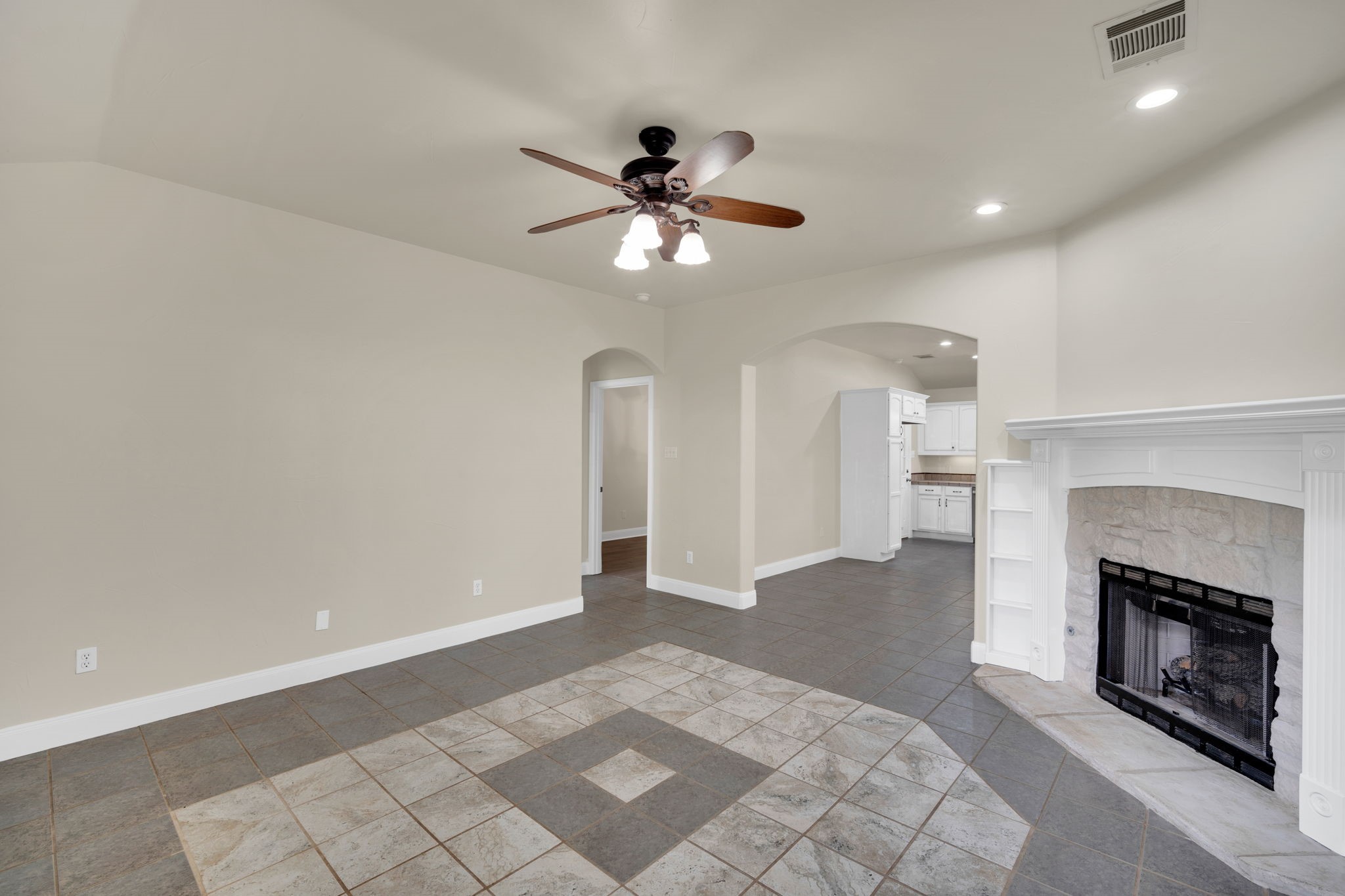6202 Vicney Lane Midlothian TX 76065