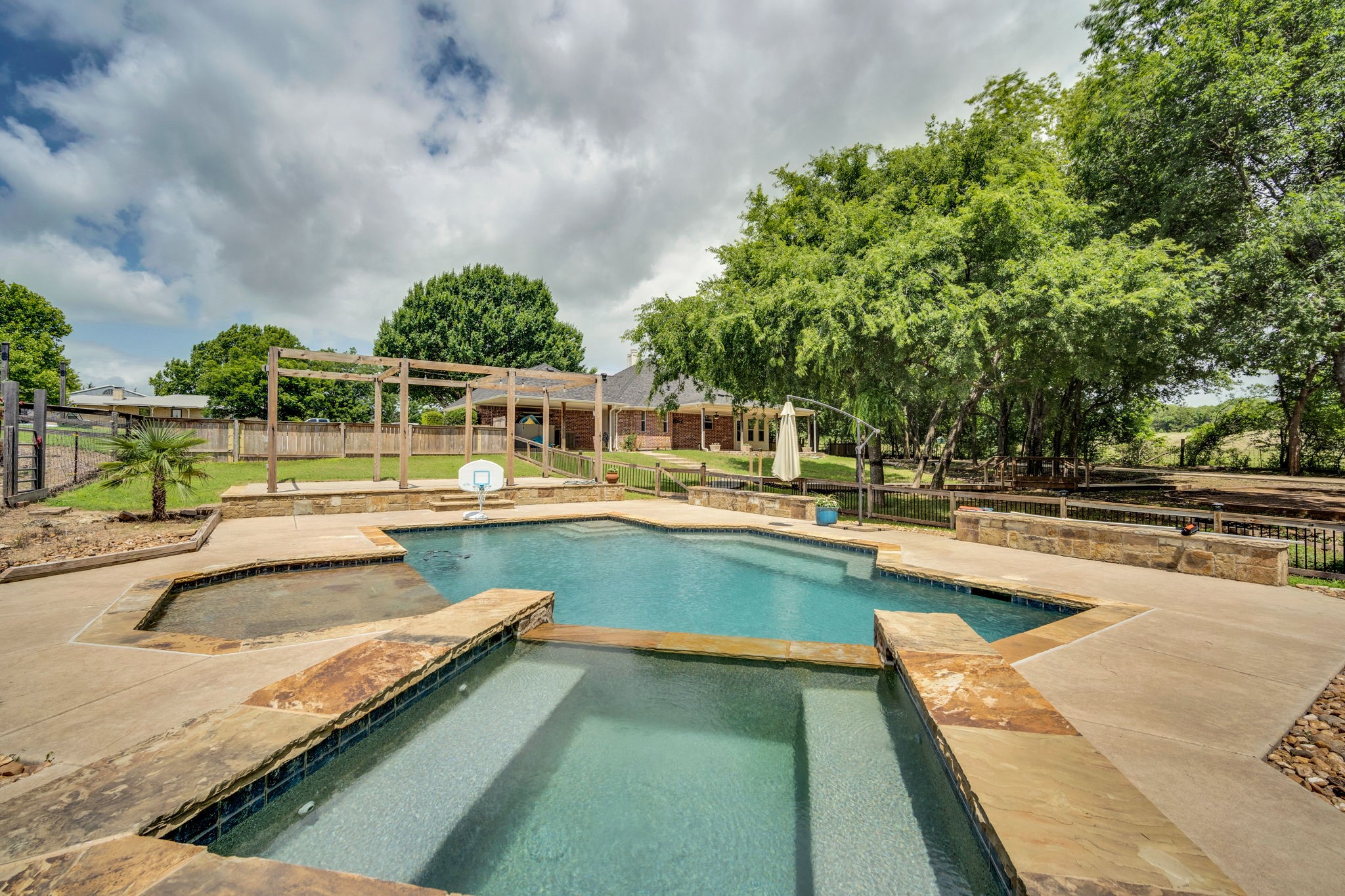 6202 Vicney Lane Midlothian TX 76065