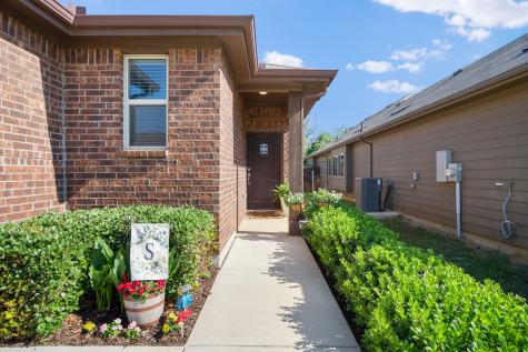 589 Concho Street Aubrey TX 76227