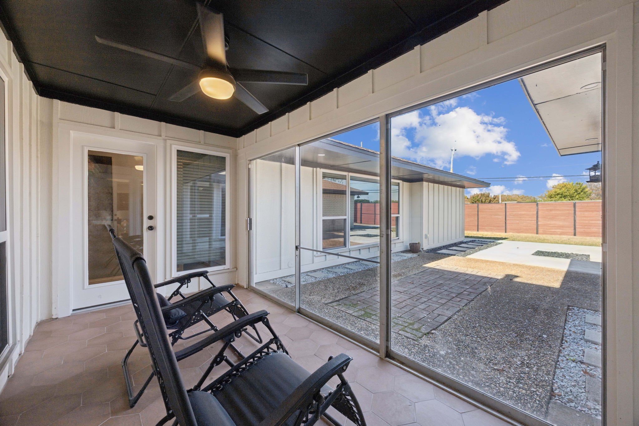 2833 Meadowbrook Drive Plano TX 75075