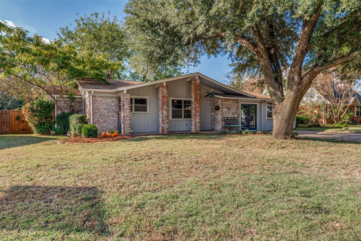 240 Palomino Drive Saginaw TX 76179