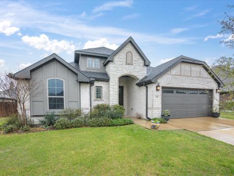 214 Lariat Trail Waxahachie TX 75165