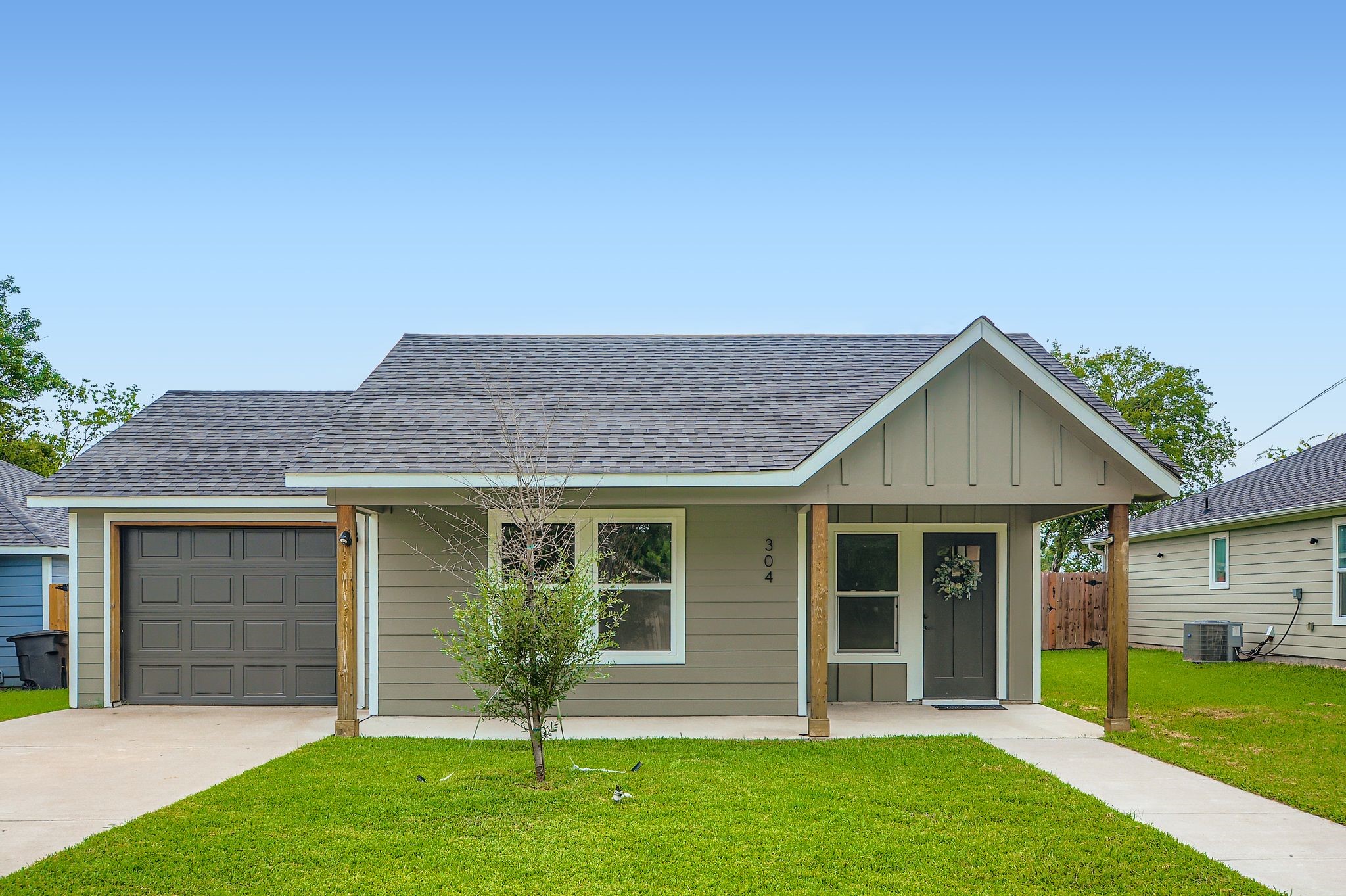 304 Thomas Street Terrell TX 75160