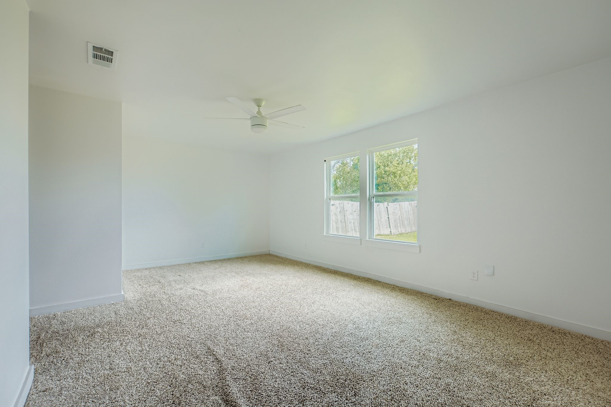 304 Thomas Street Terrell TX 75160