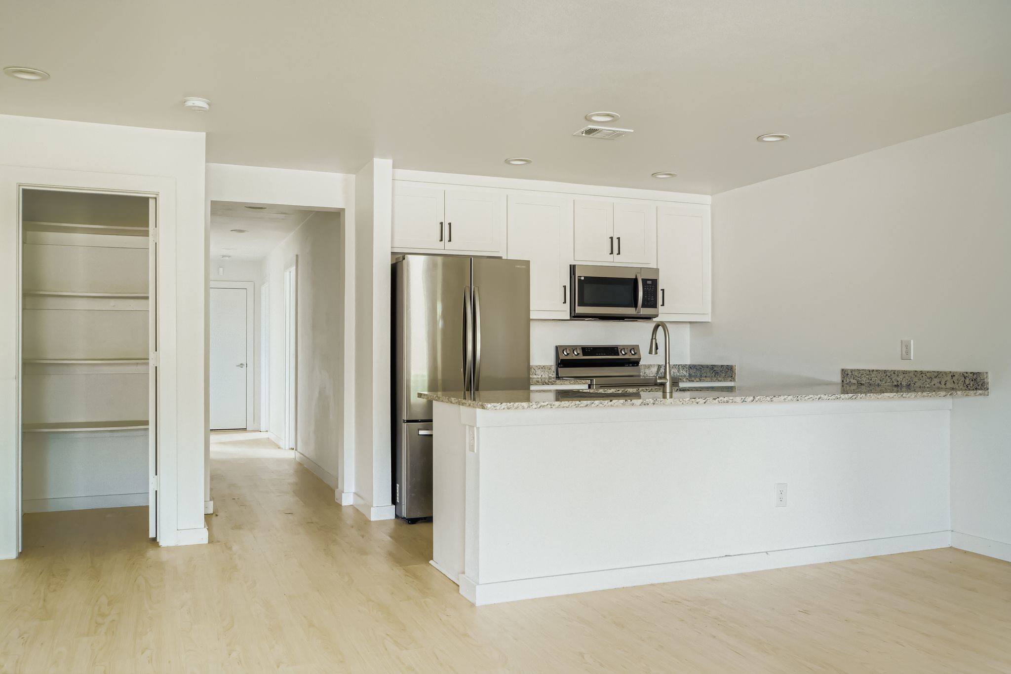 304 Thomas Street Terrell TX 75160