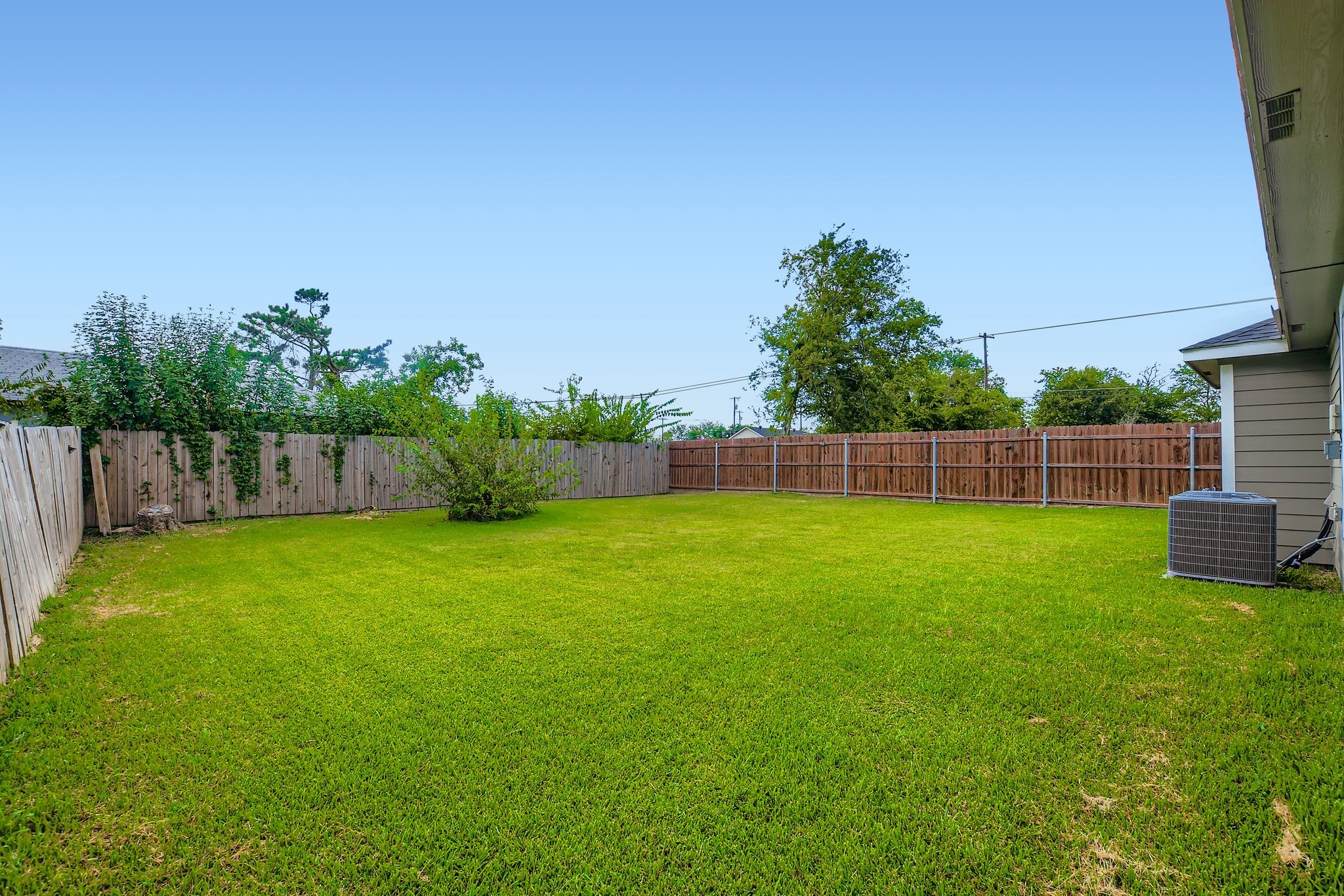 304 Thomas Street Terrell TX 75160