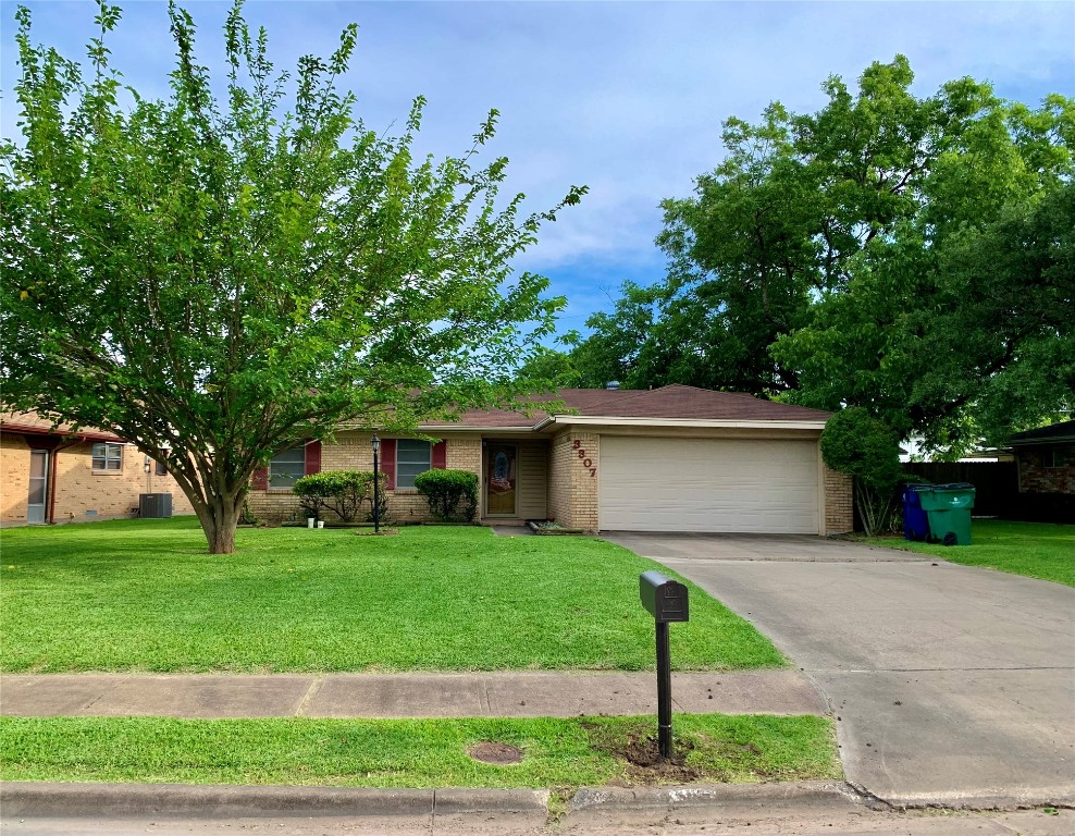 3307 Canton Street Greenville TX 75402