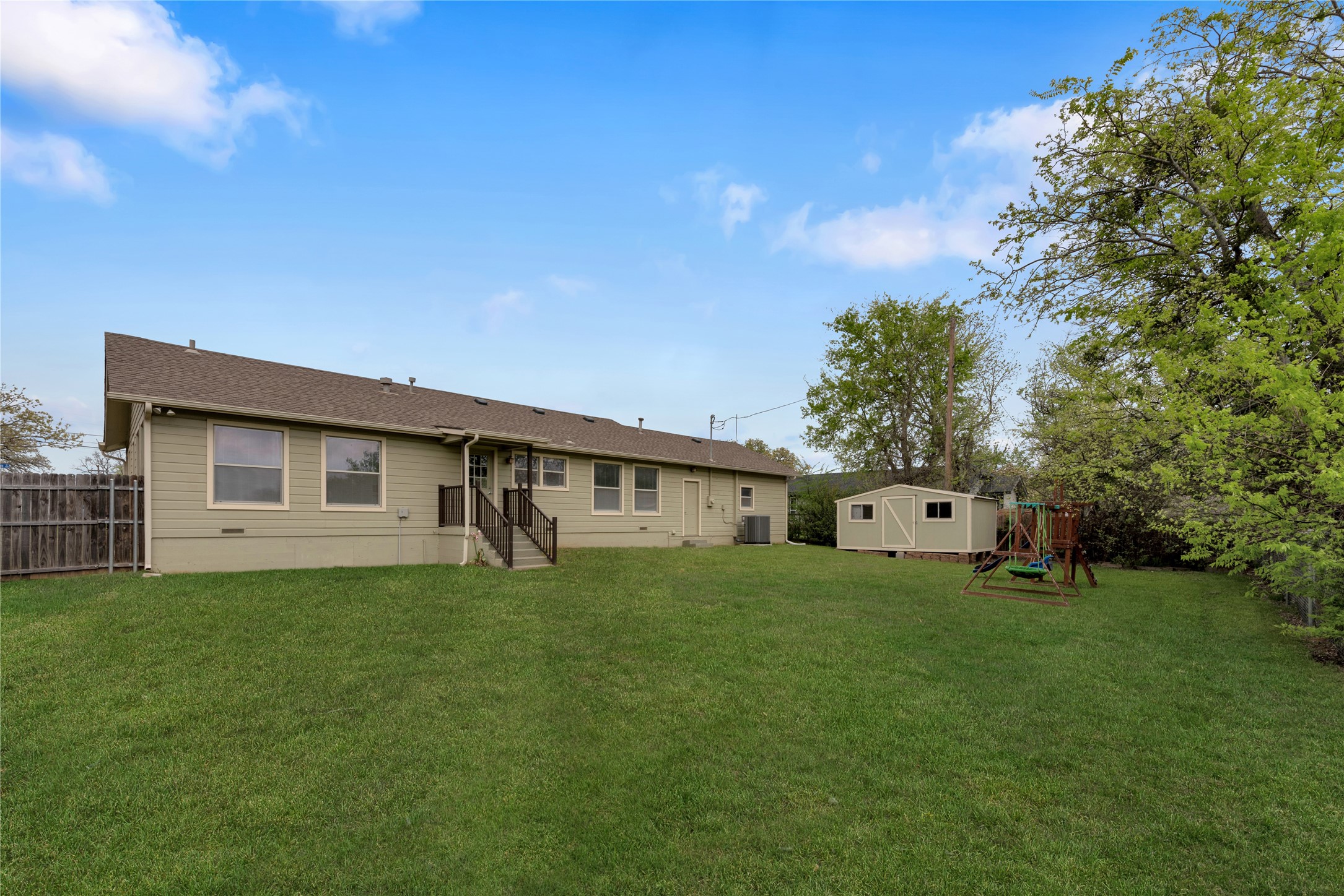 400 Veatch Street Joshua TX 76058