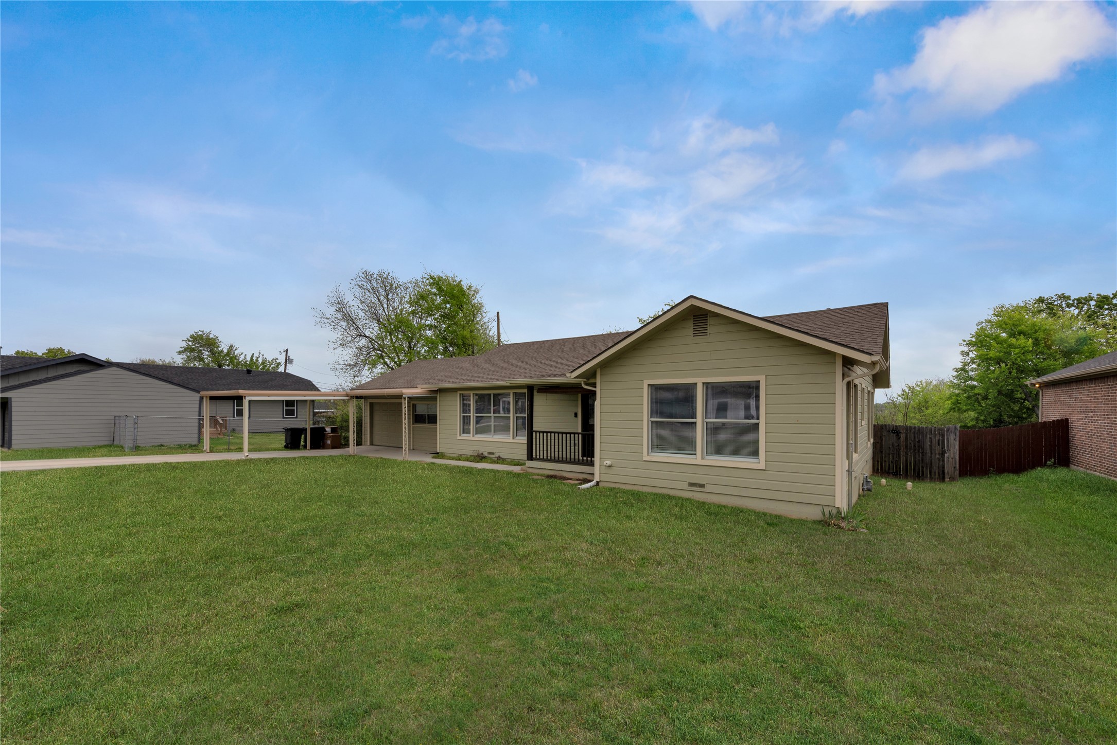 400 Veatch Street Joshua TX 76058