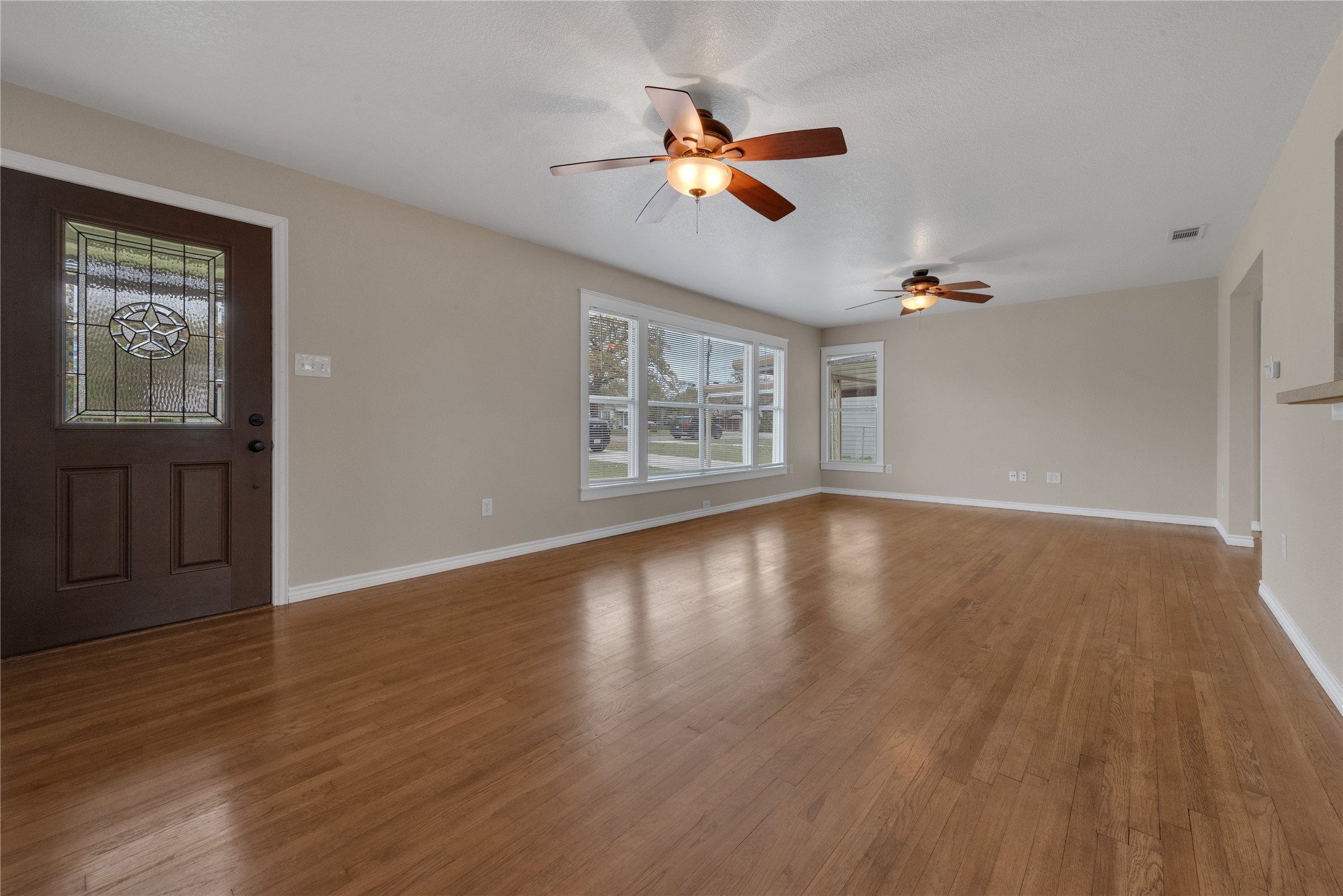 400 Veatch Street Joshua TX 76058