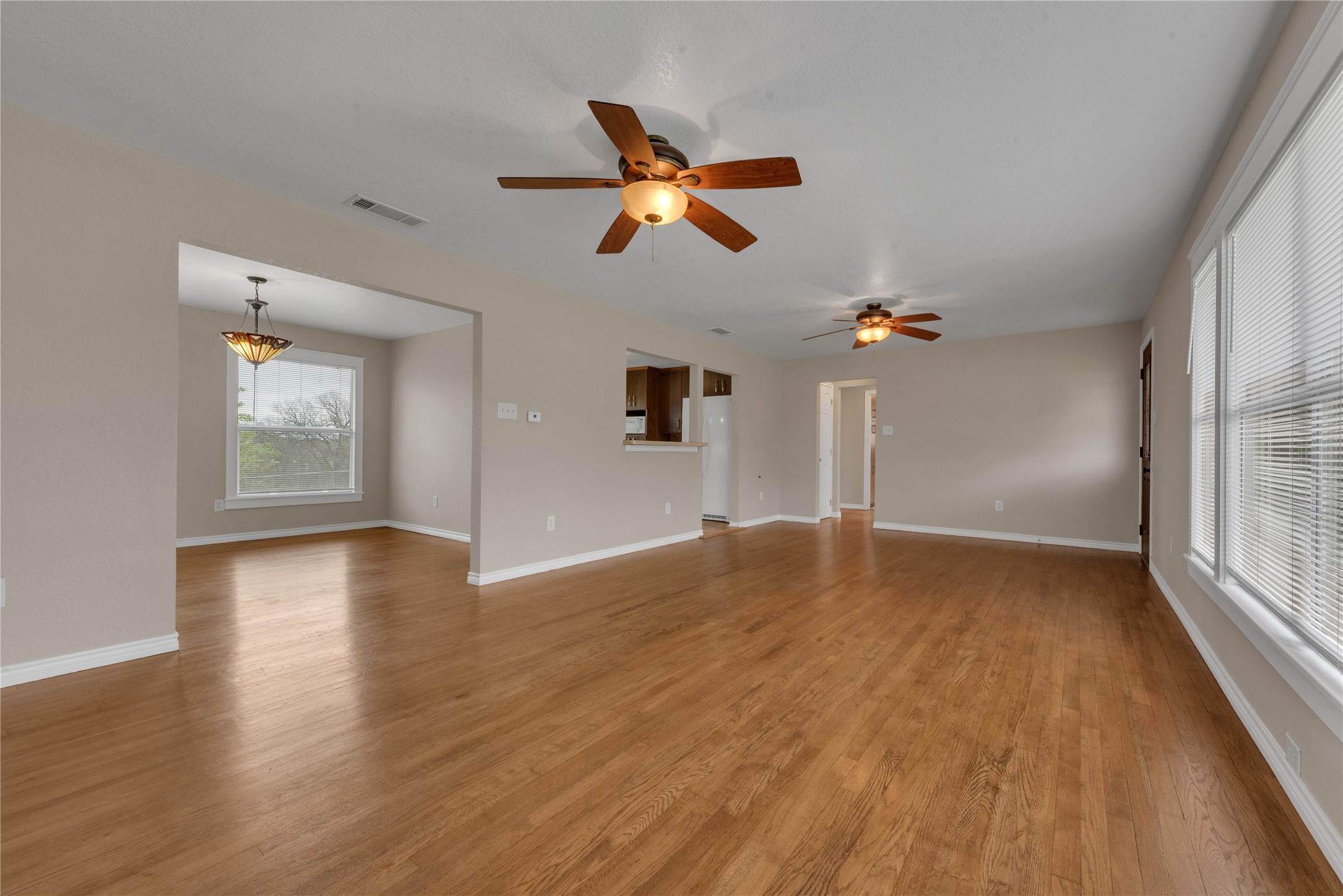 400 Veatch Street Joshua TX 76058
