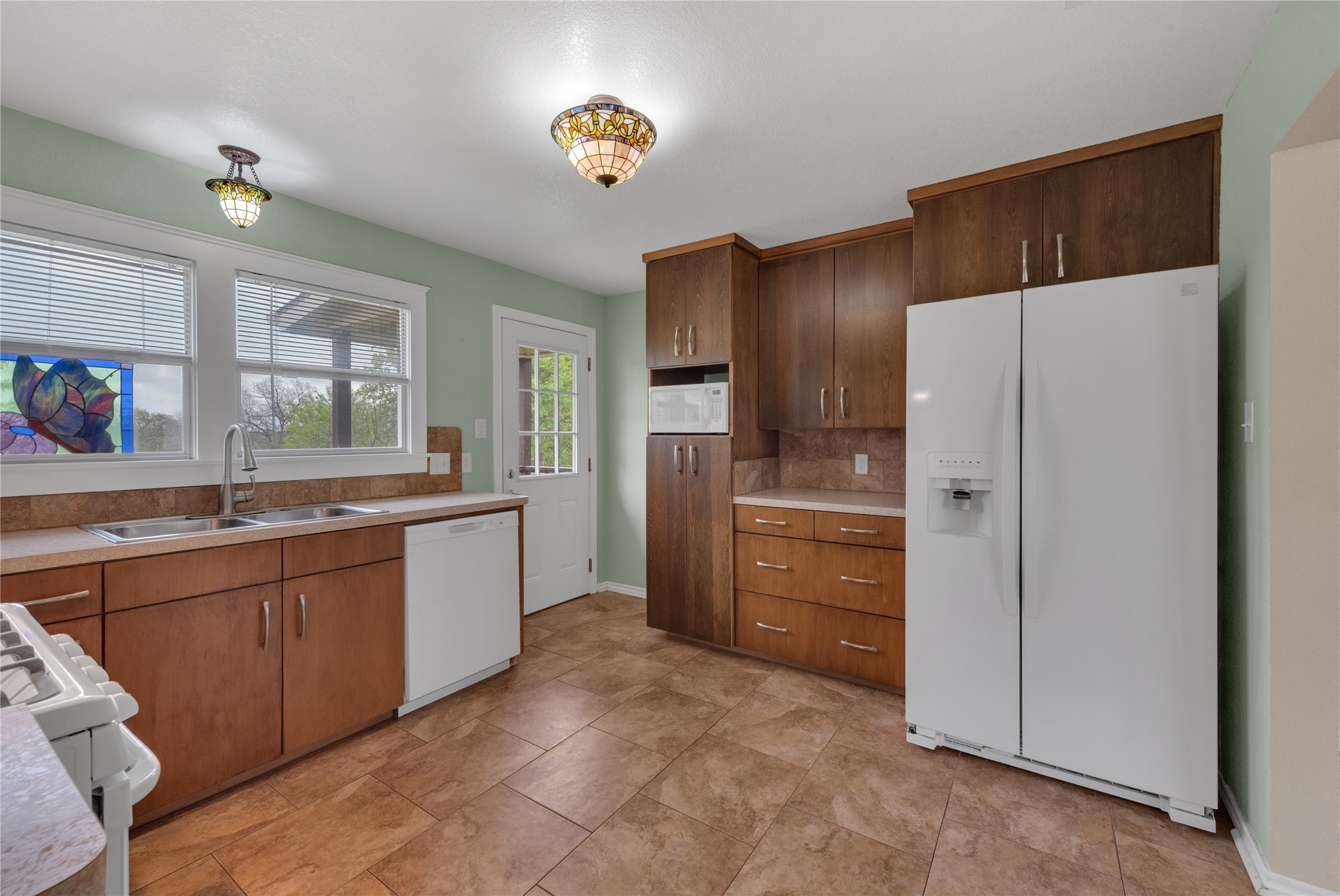 400 Veatch Street Joshua TX 76058