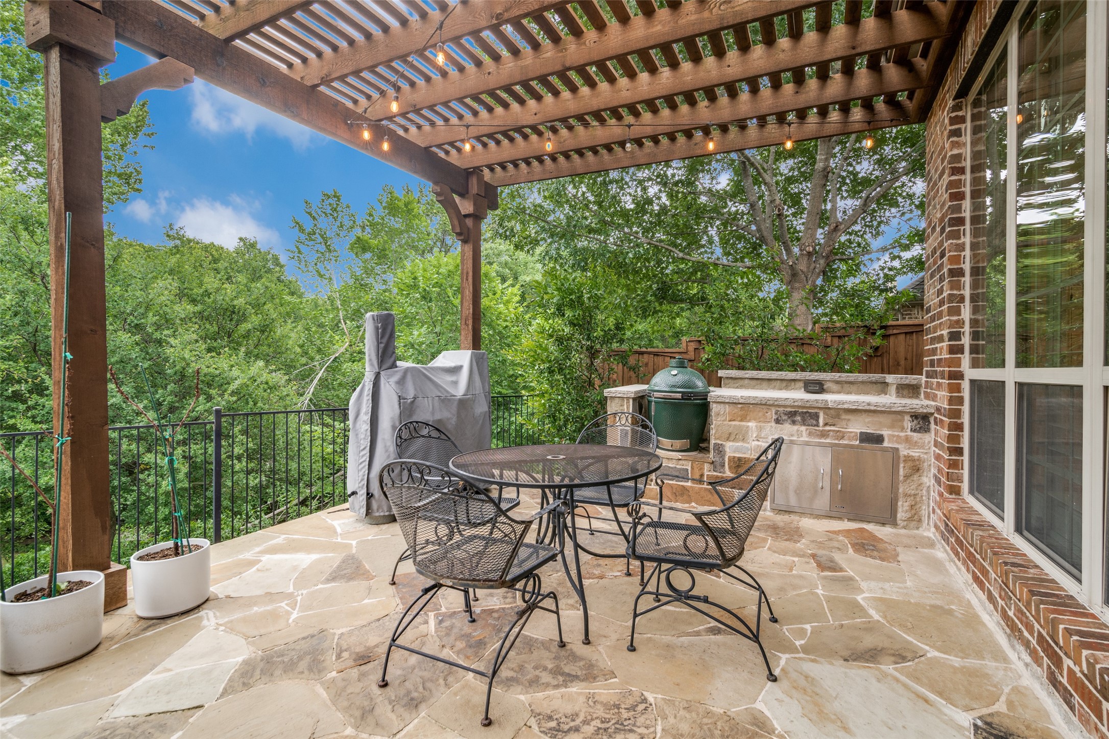 1102 Means Farm Road Garland TX 75044