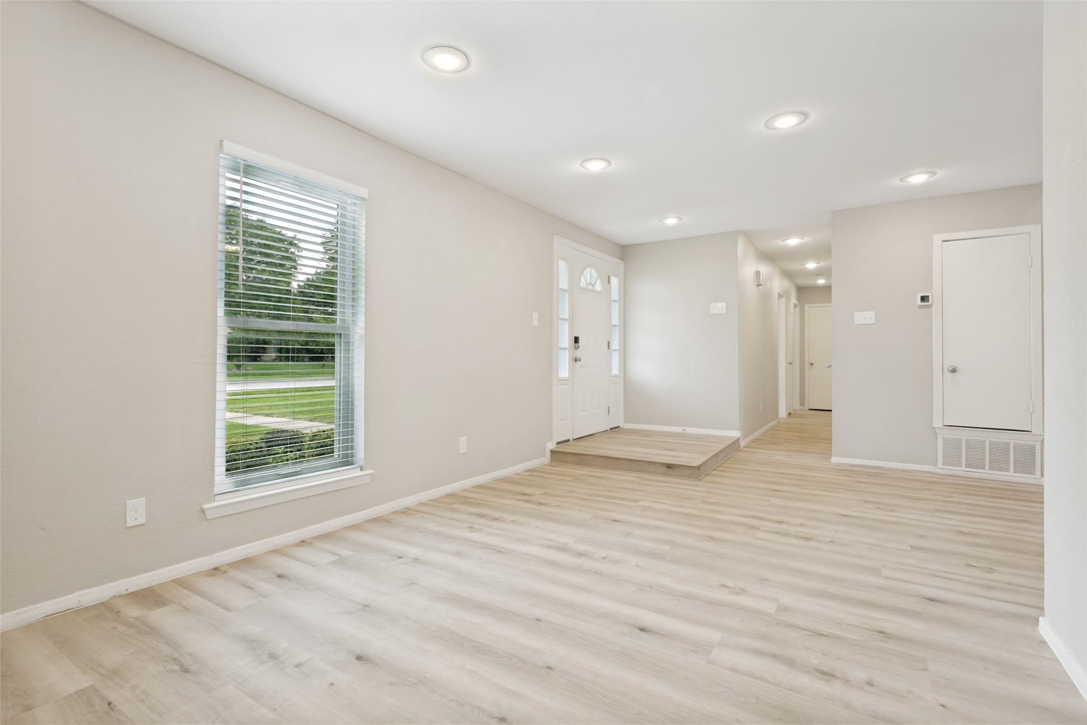 2117 Oak Brook Drive Richardson TX 75081