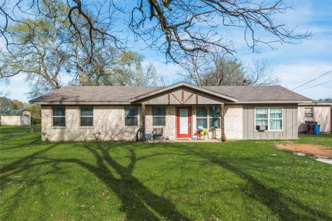 305 Airport Road Reno TX 75462