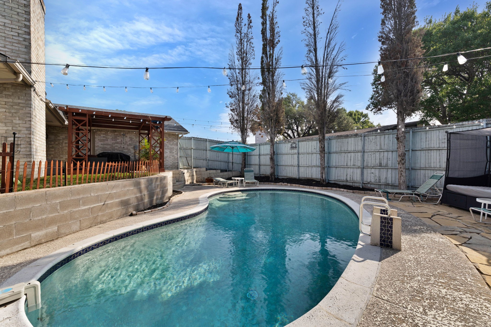 3433 Flagstone Drive Garland TX 75044