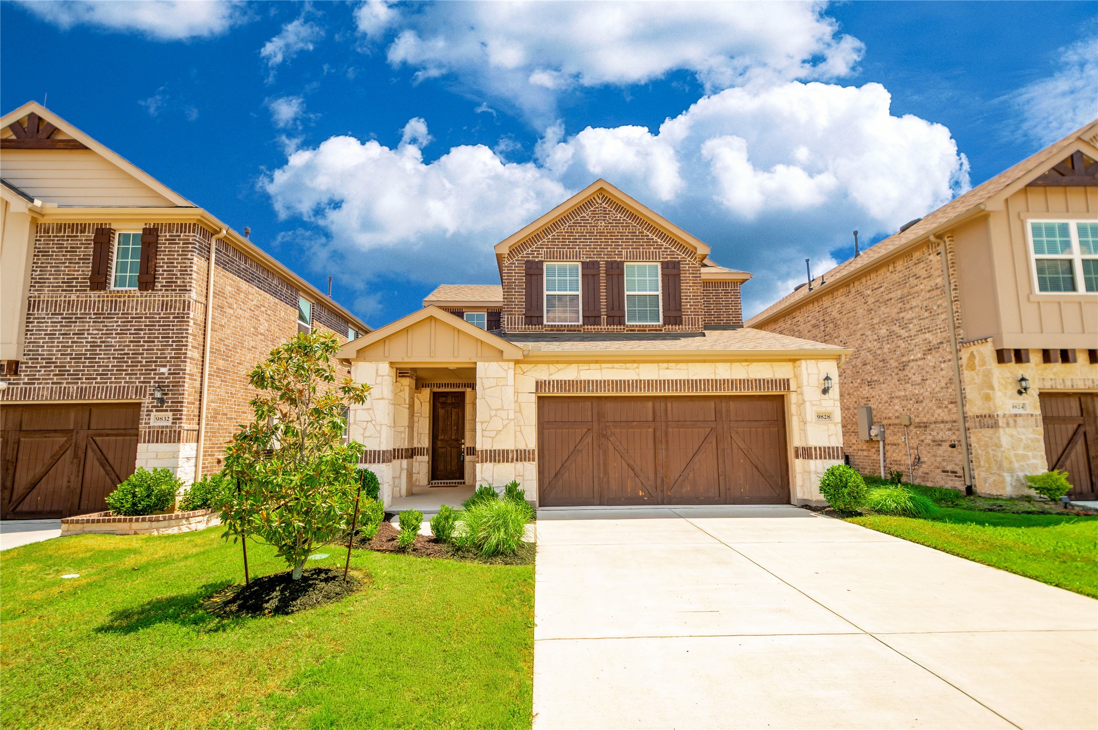 9828 Michael Irvin Street Irving TX 75063