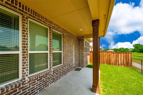 9828 Michael Irvin Street Irving TX 75063