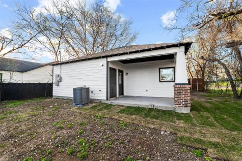 1315 Bessie Street Fort Worth TX 76104
