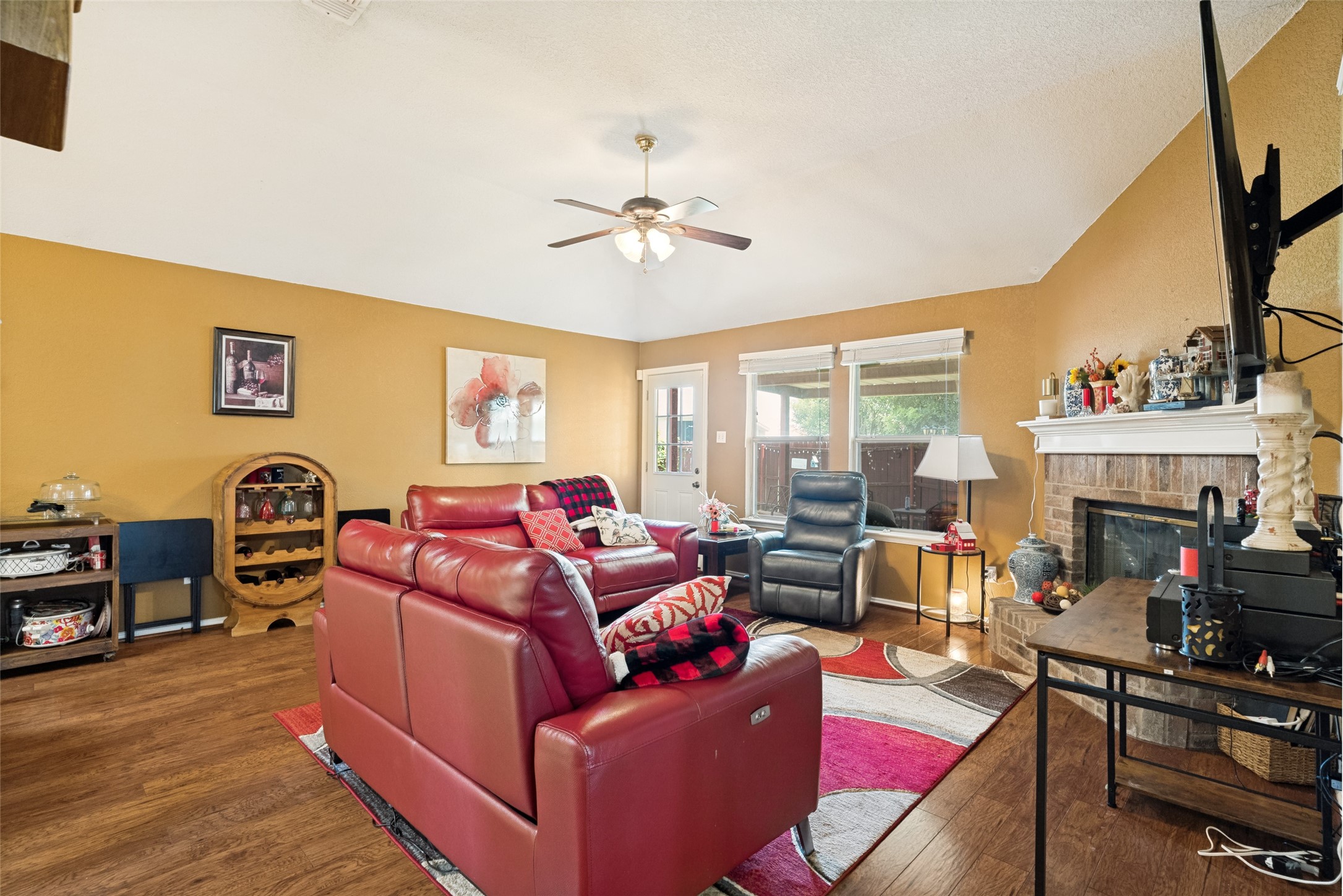 1005 Darren Drive Burleson TX 76028