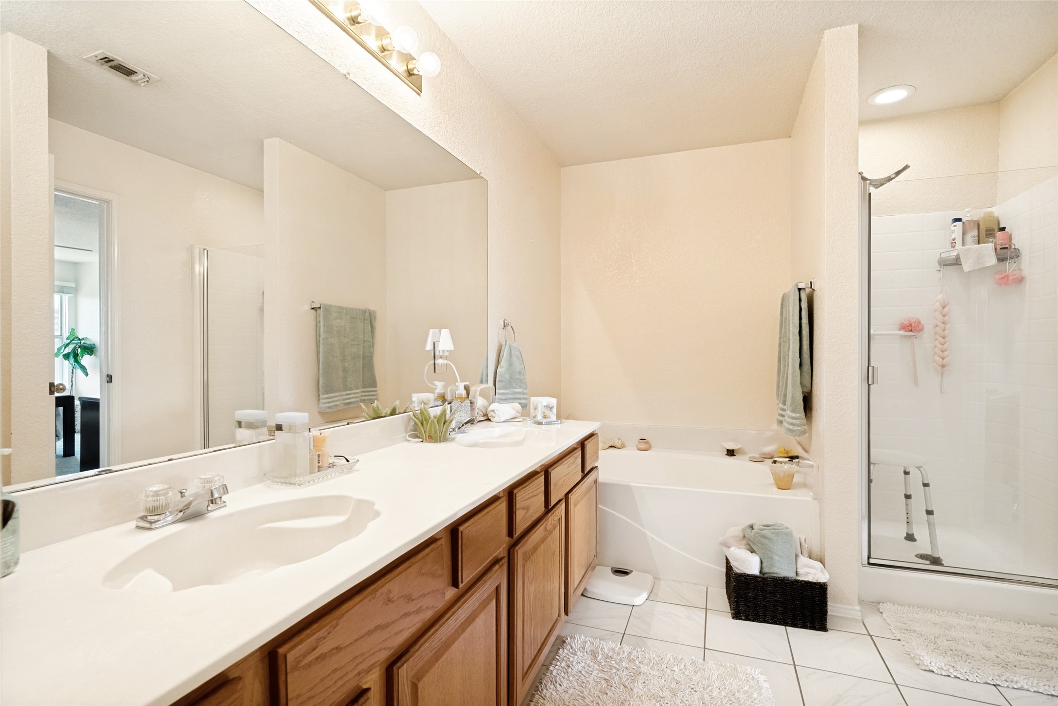 1005 Darren Drive Burleson TX 76028