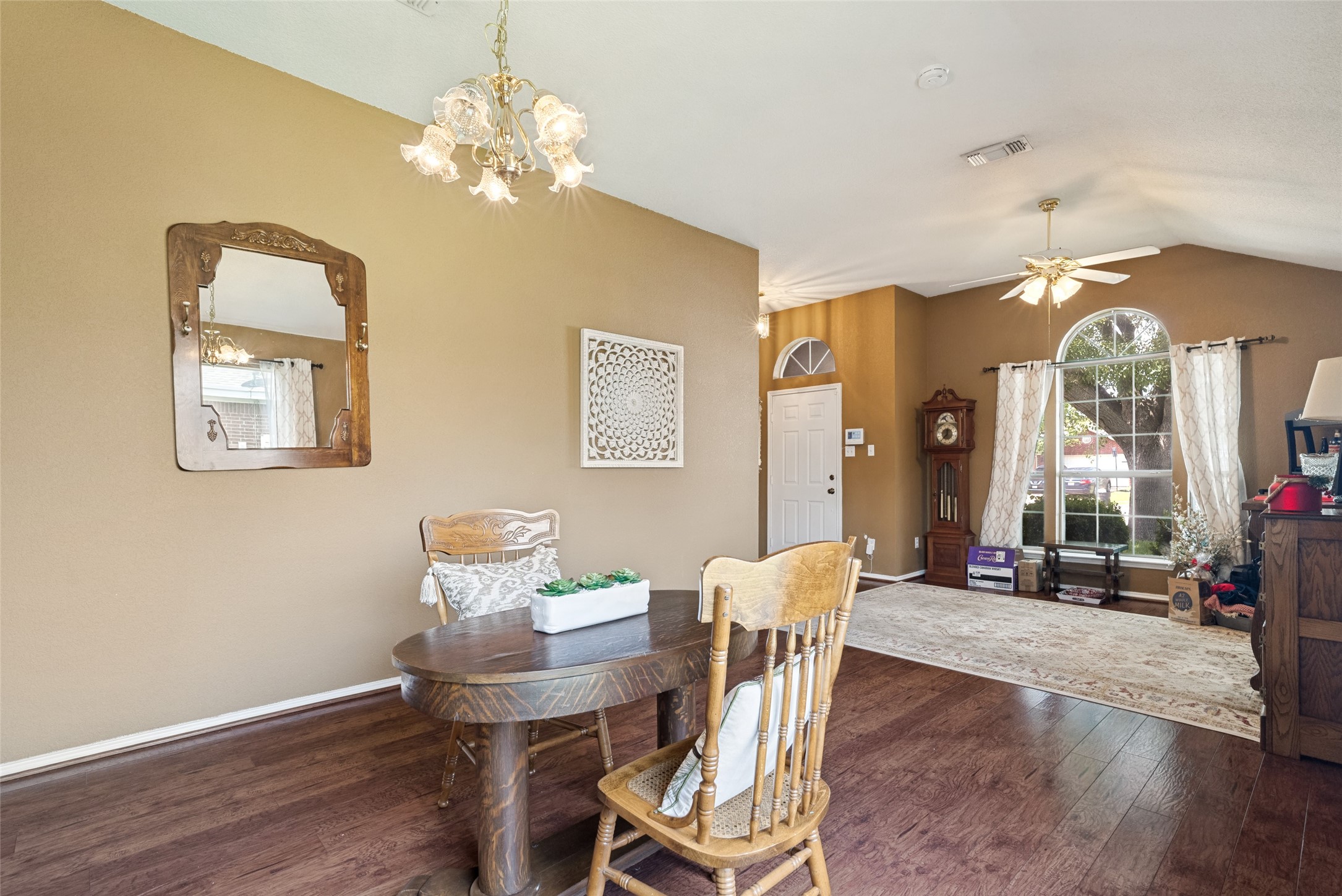 1005 Darren Drive Burleson TX 76028