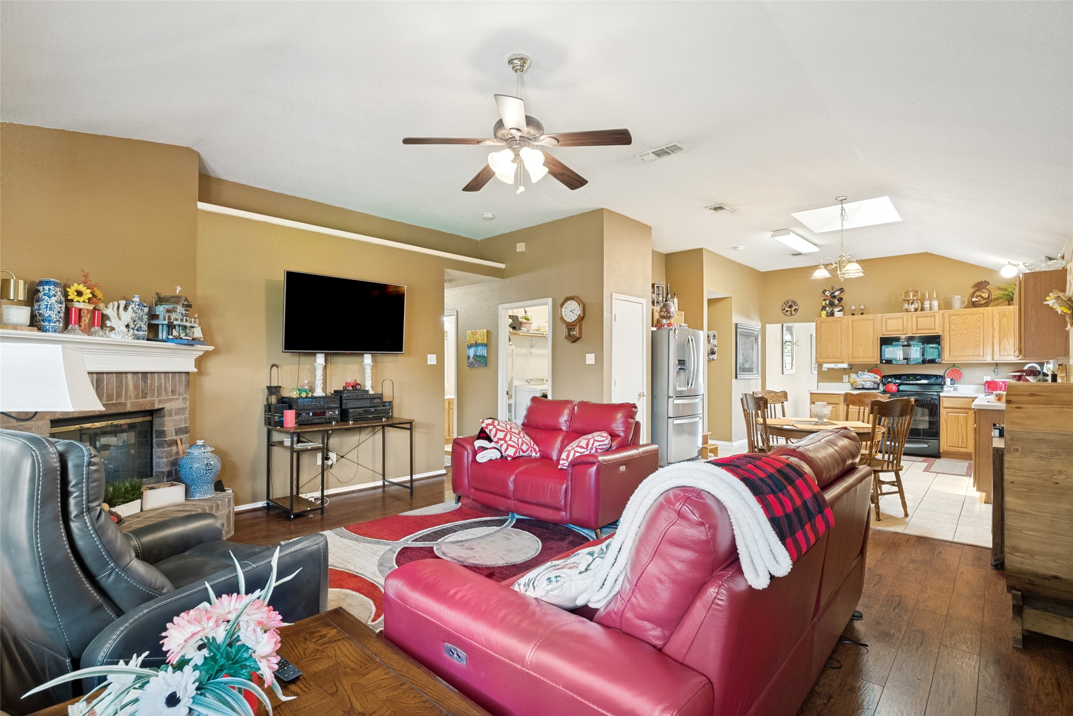 1005 Darren Drive Burleson TX 76028