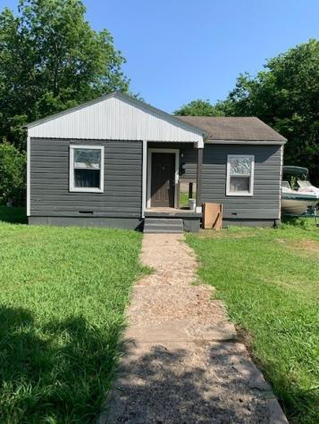 2914 Bardwell Avenue Dallas TX 75216