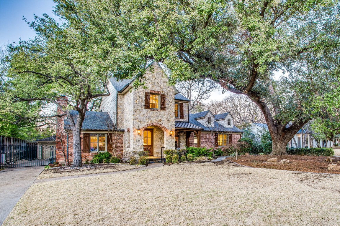 5615 Greenbrier Drive Dallas TX 75209