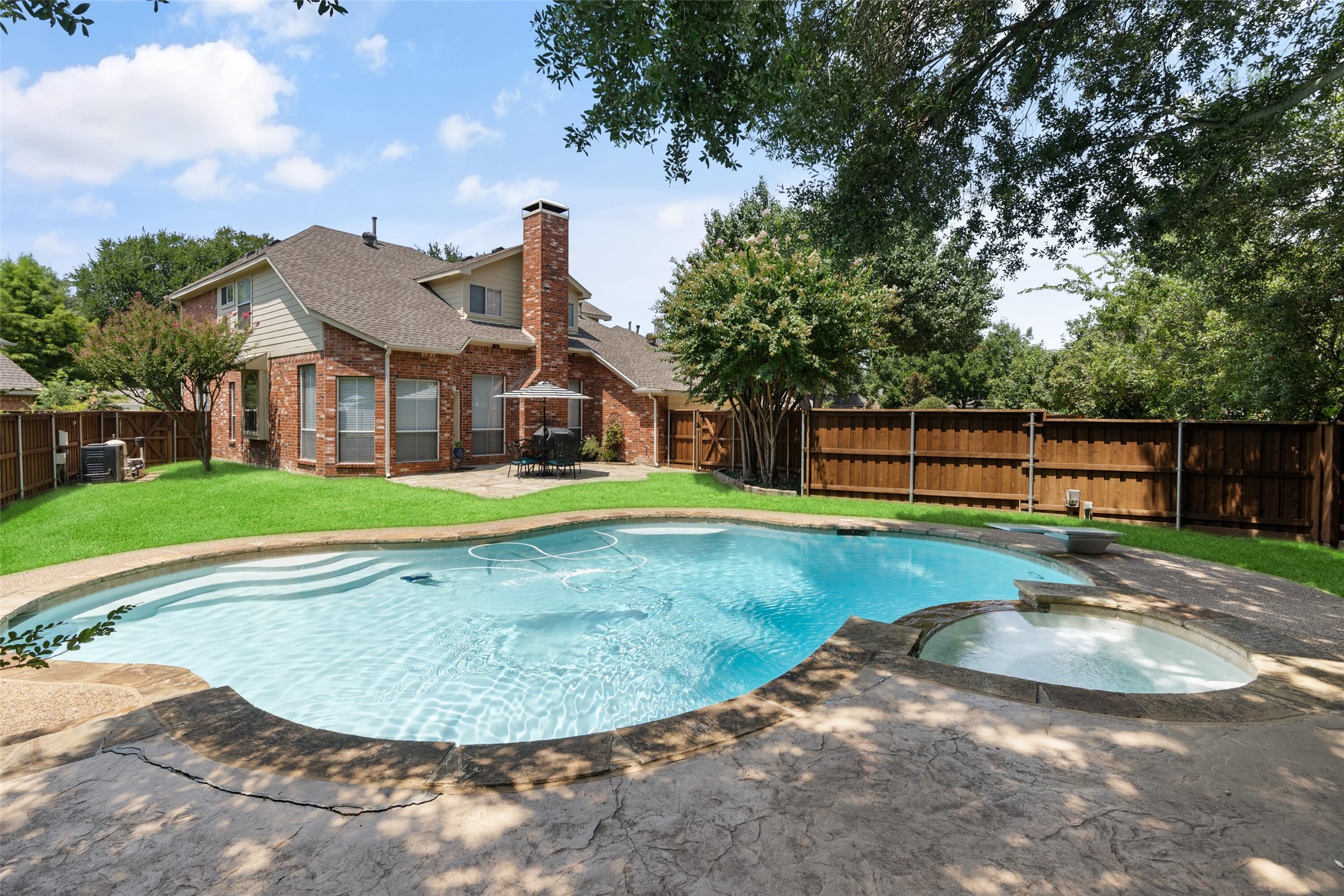 702 Athens Court Allen TX 75013