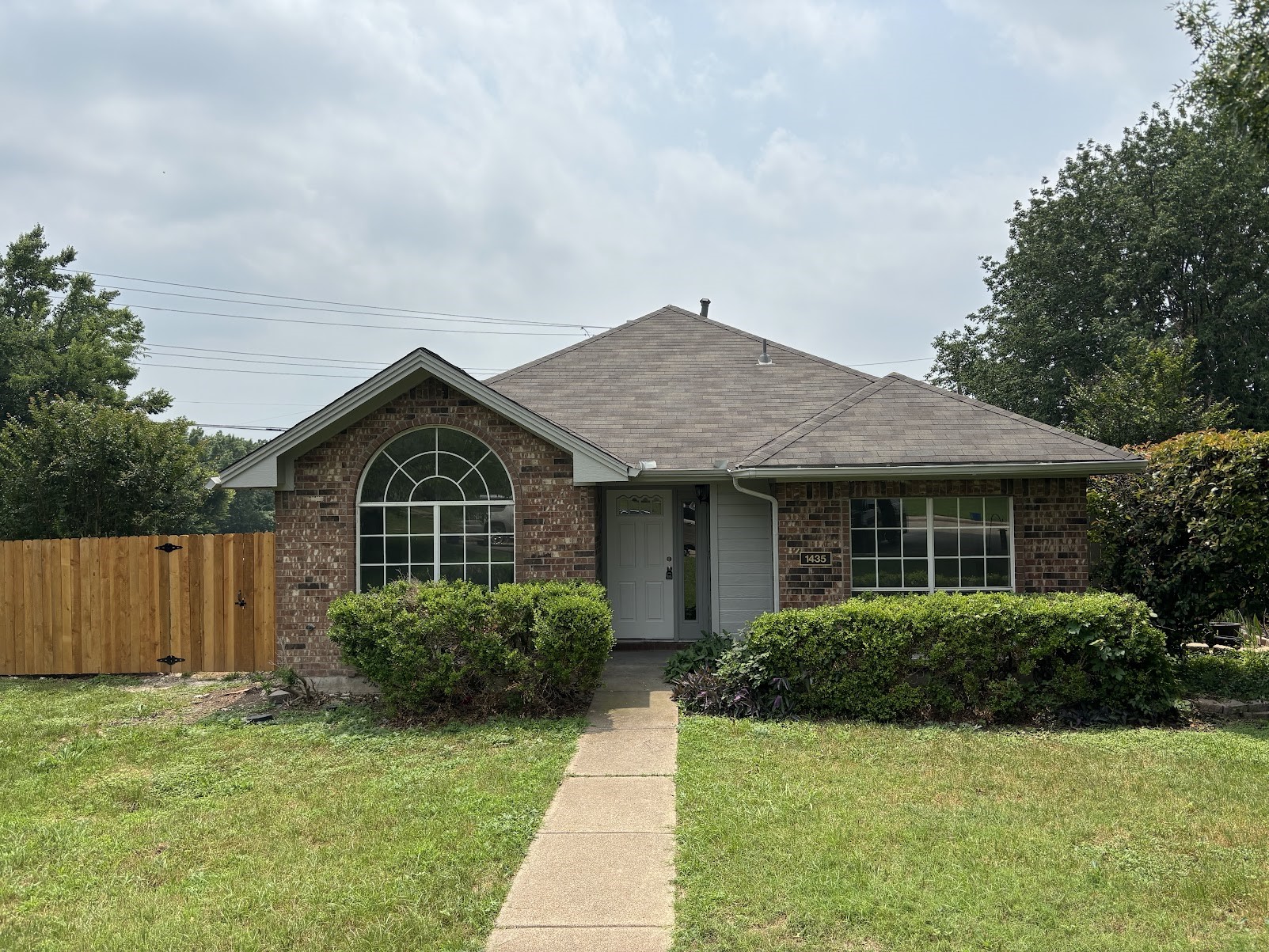 1435 Aaron Place Duncanville TX 75137