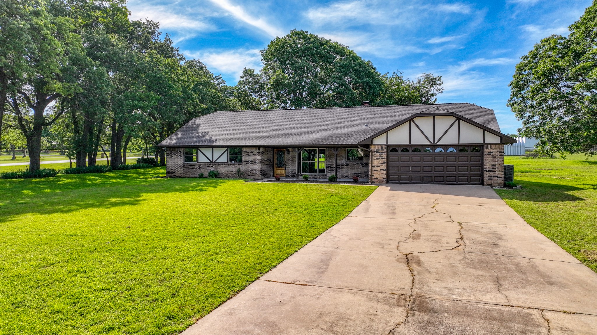 101 Meadow Court Weatherford TX 76086
