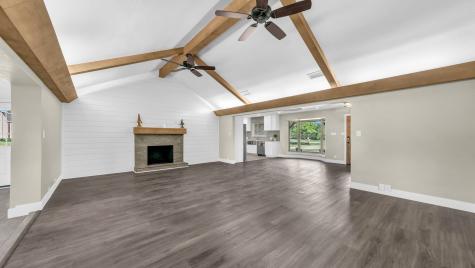 101 Meadow Court Weatherford TX 76086