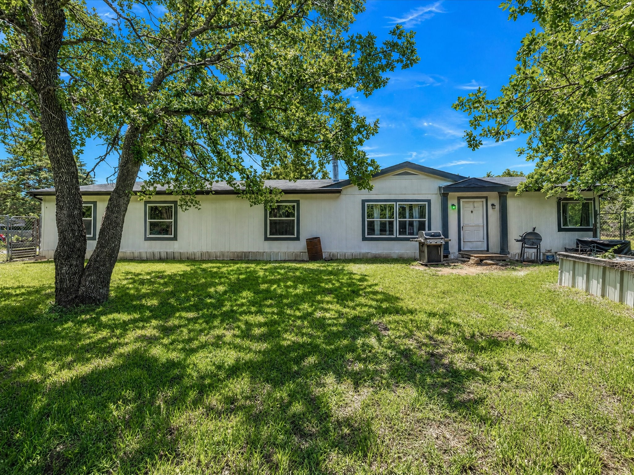 465 Private Road 2698 Alvord TX 76225