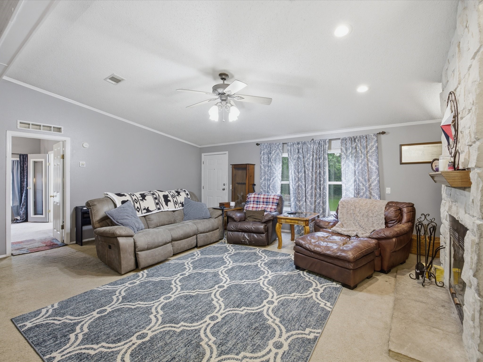 465 Private Road 2698 Alvord TX 76225