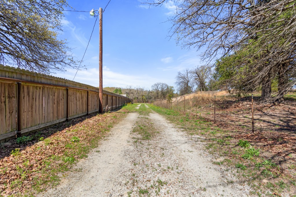 23326 Cr 448 Lindale TX 75771