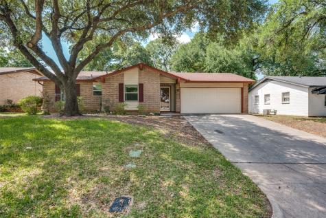 801 Brownstone Street Euless TX 76039