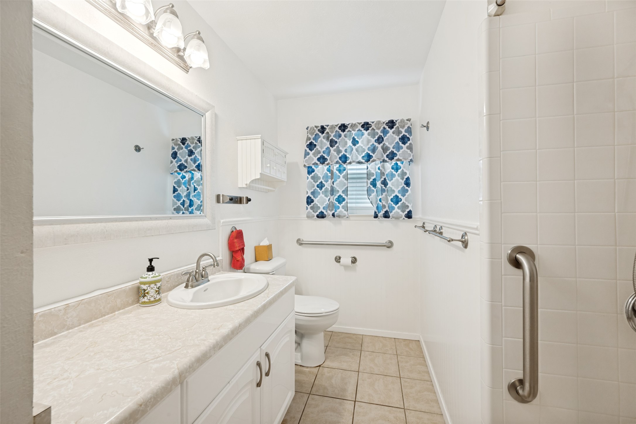 801 Brownstone Street Euless TX 76039