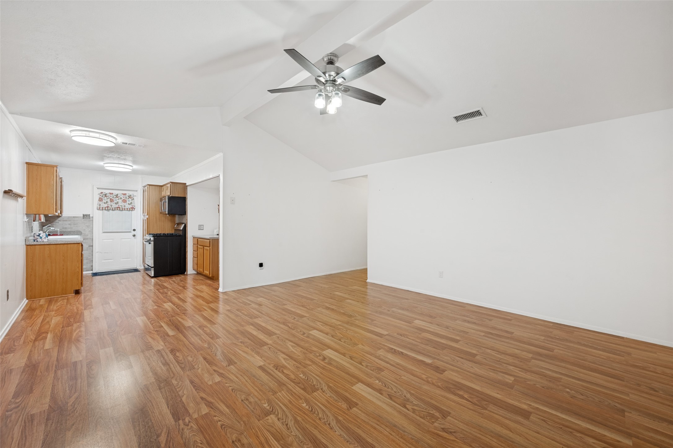 801 Brownstone Street Euless TX 76039