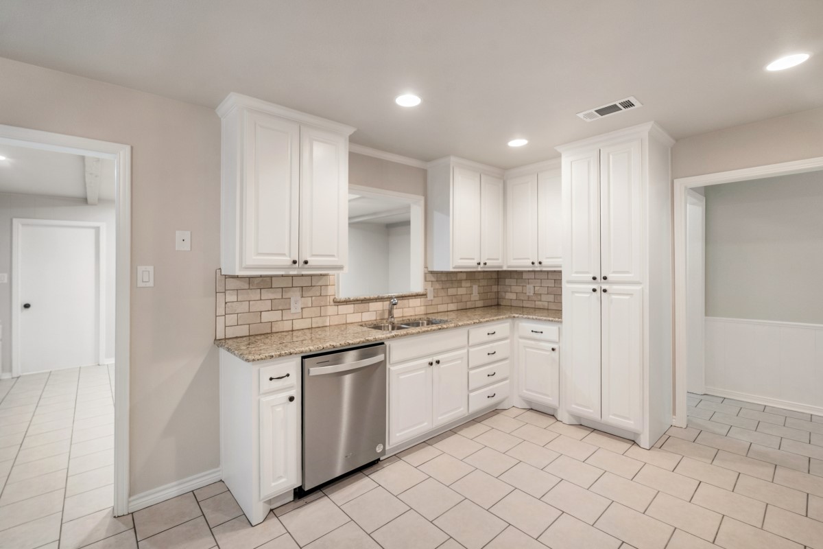 1 Oakridge Circle Star Harbor TX 75148