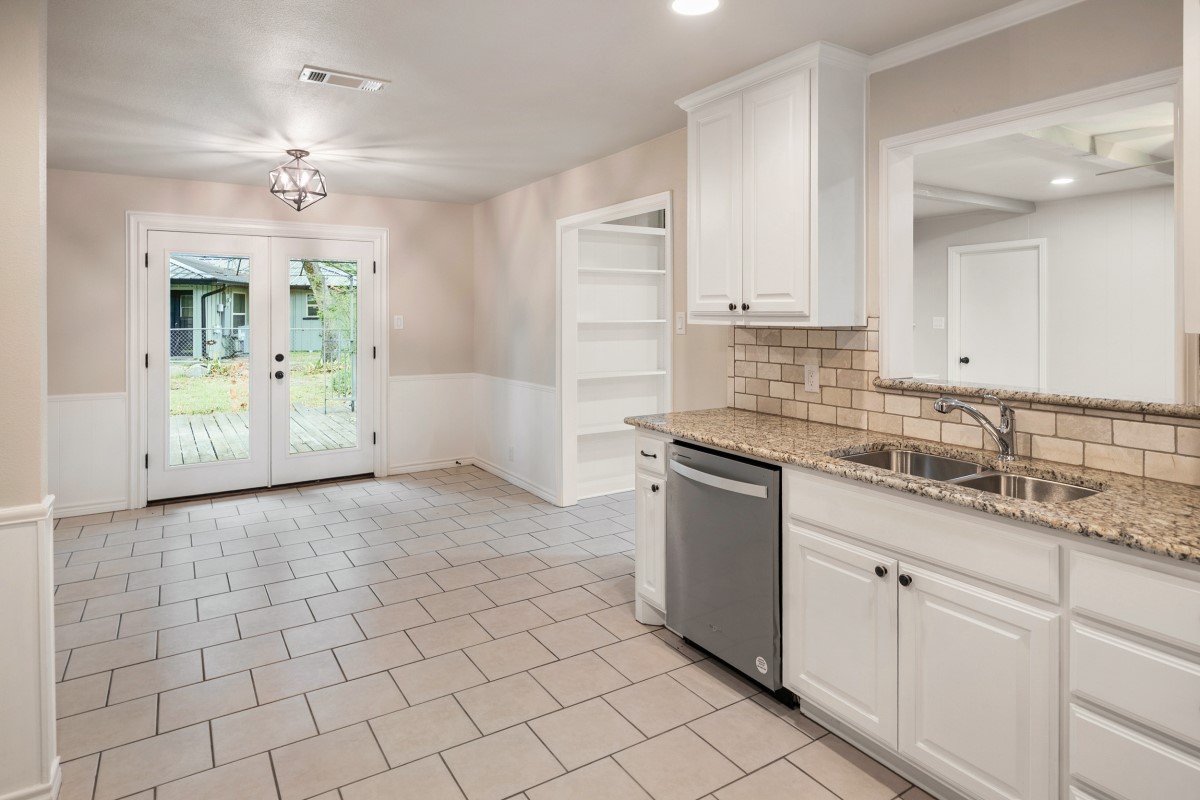 1 Oakridge Circle Star Harbor TX 75148
