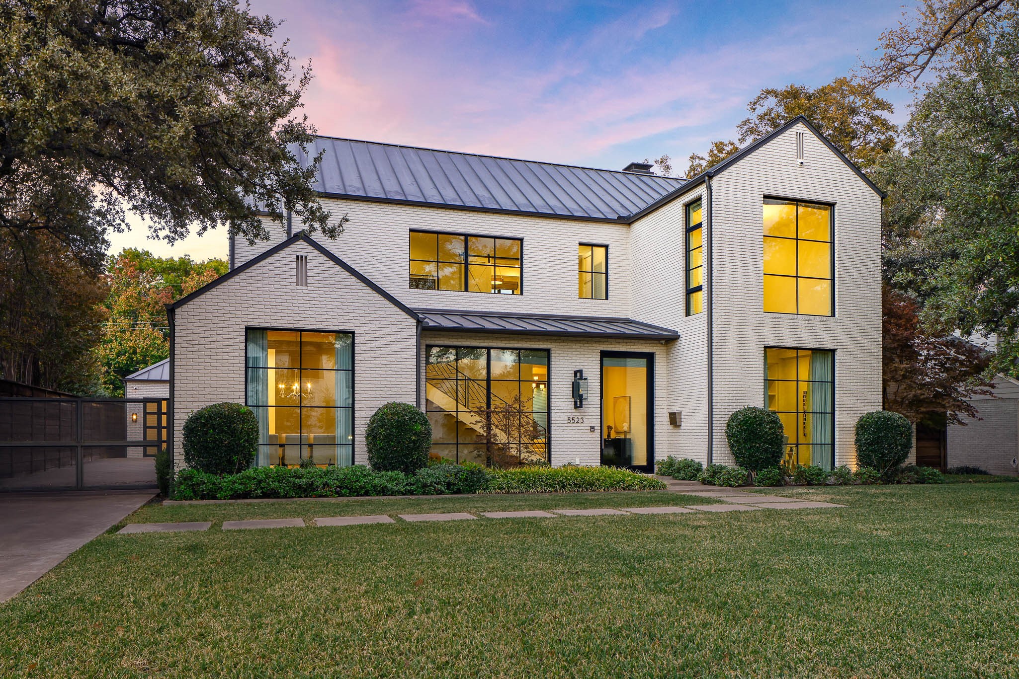 5523 Greenbrier Drive Dallas TX 75209