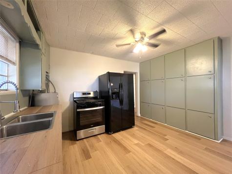 122 Robertson Street Sulphur Springs TX 75482