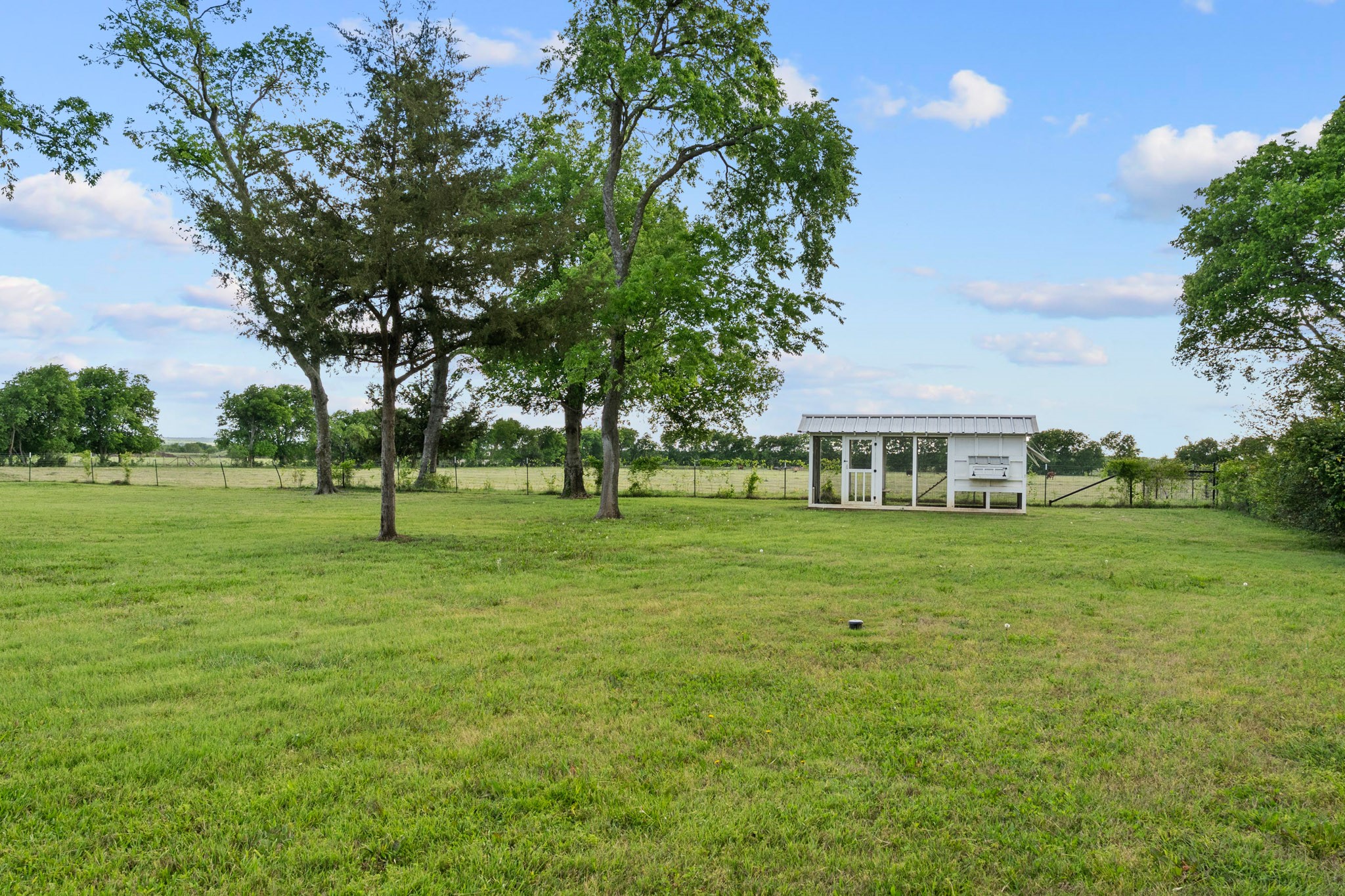 15158 Fm 916 Maypearl TX 76064