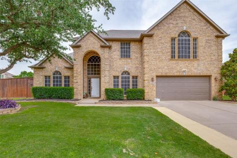 2456 Whispering Breeze Drive Grand Prairie TX 75050